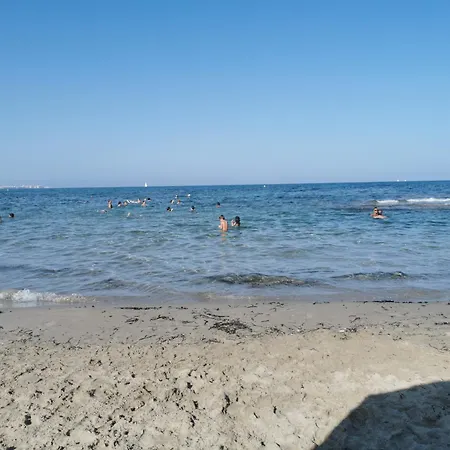 Playa Naufragos.
